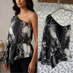 Karina Grimaldi Silk Metallic One-Shoulder Blouse | Gray Abstract Animal Print S